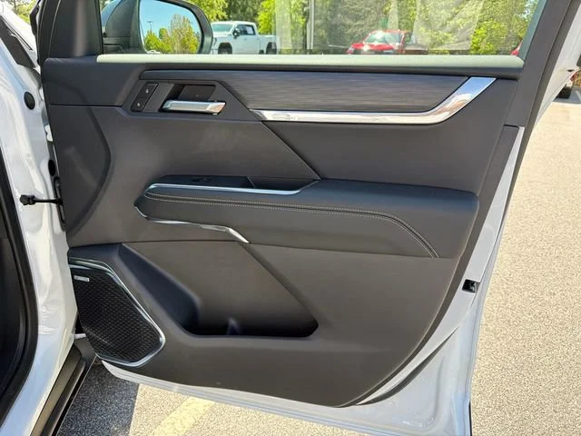 Used 2026 Summit White GMC Elevation image 14