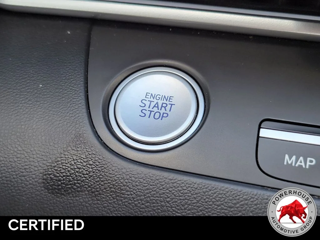 Used 2024 White Hyundai SEL image 35