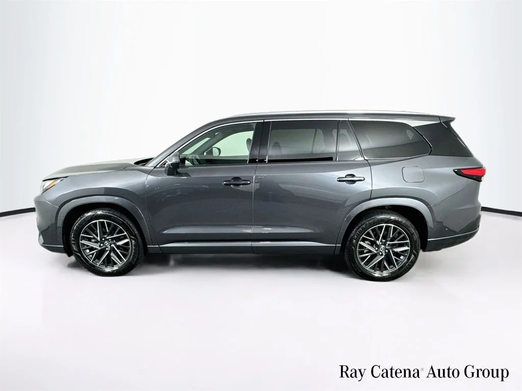 Certified Used 2025 Gray Lexus 350 Premium image 4