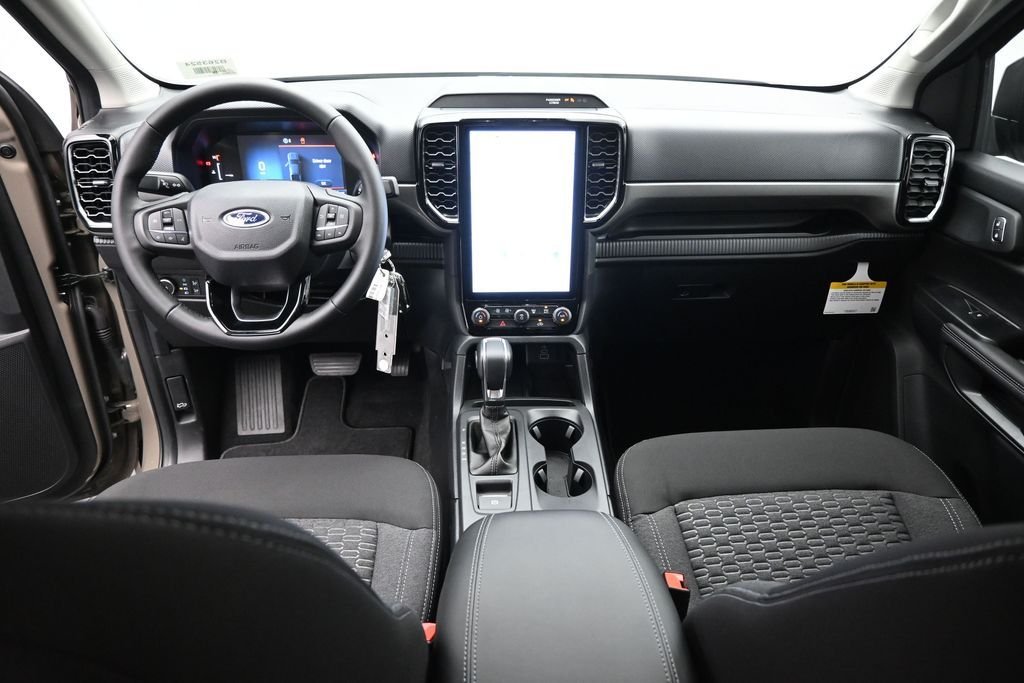 New 2026 Marsh Gray Ford XLT image 19