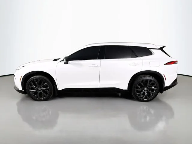 Used 2025 White Toyota Limited image 4