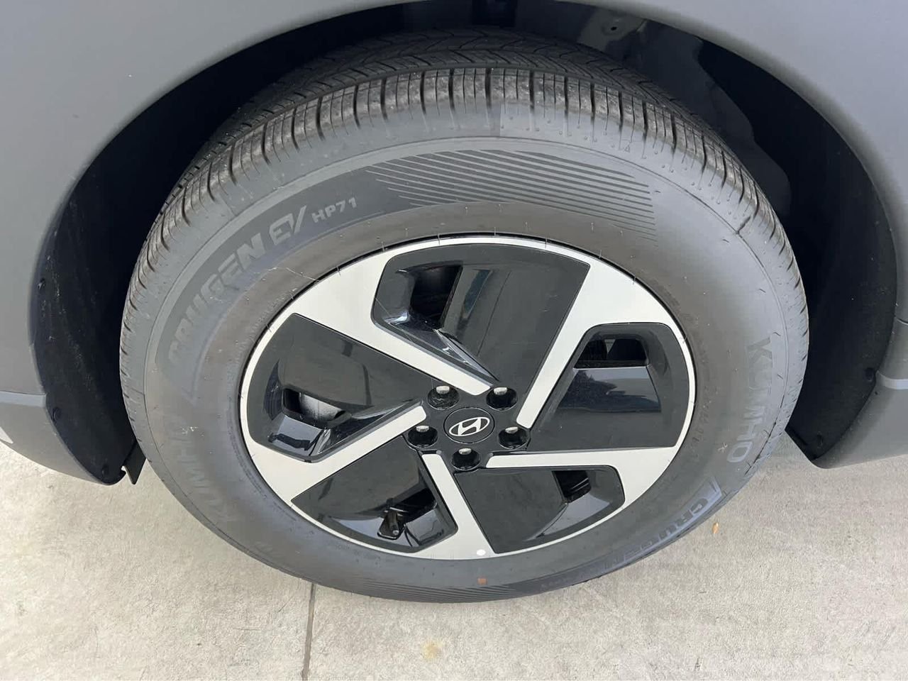 2026 Hyundai IONIQ 9 SE - Photo 7