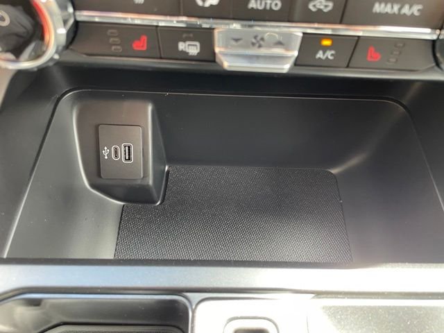 New 2026 CARBONIZED GRAY Ford XLT image 31