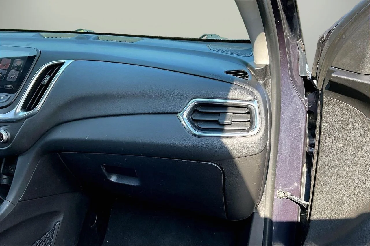 Used 2018 Blue Chevrolet LT image 20