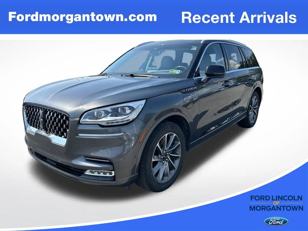 Used 2020 Gray Lincoln Grand Touring image 1