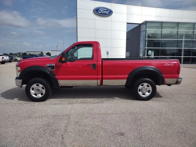 Used 2010 Ford F-250 Super Duty XL with VIN 1FTSF2BY2AEB14737 for sale in Galesburg, IL