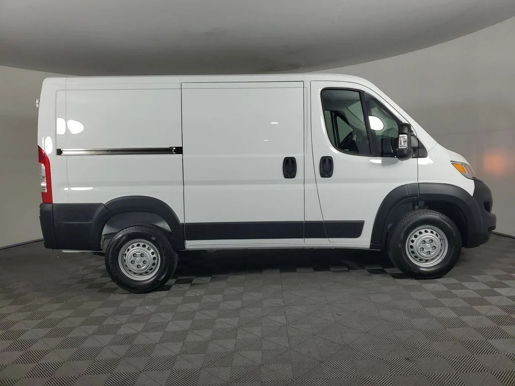 New 2026 Bright White Clear-Coat Exterior Paint RAM Low Roof image 2
