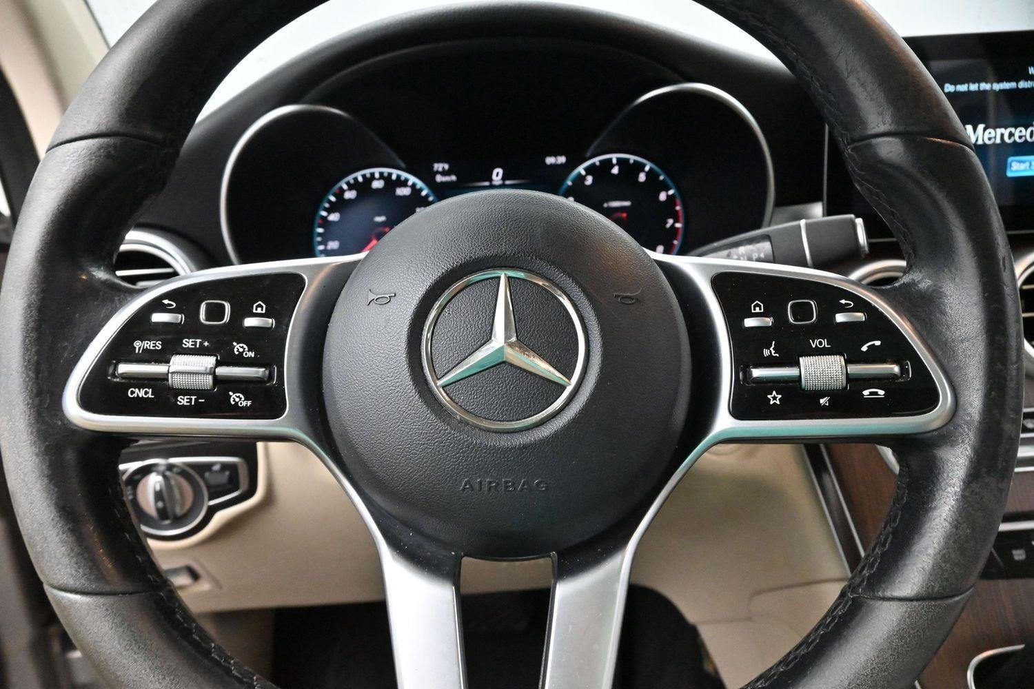 Used 2021 Mojave Silver Metallic Mercedes-Benz GLC 300 image 18