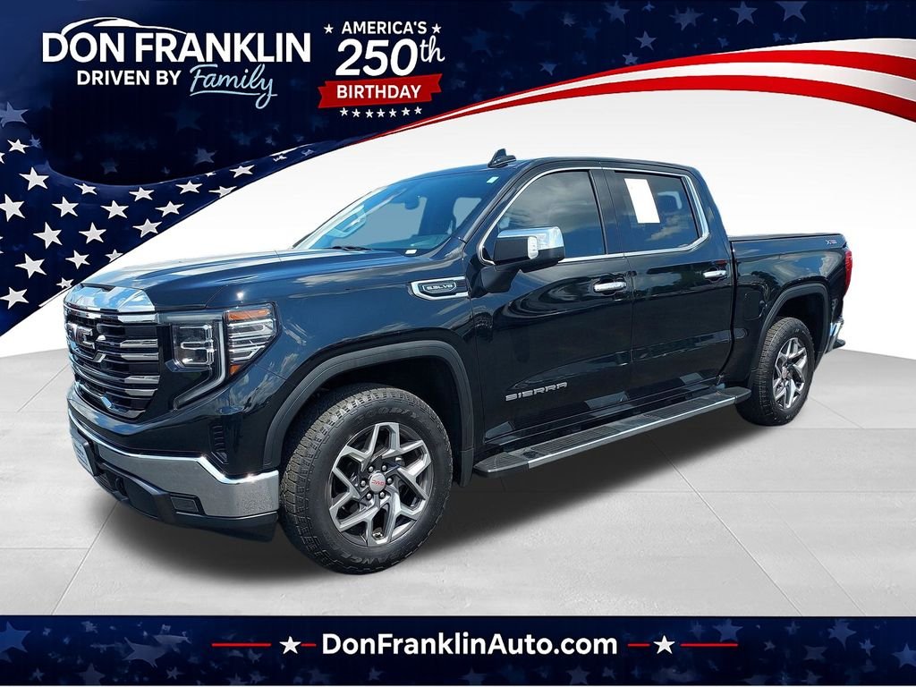 Used 2022 Black GMC SLT image 1