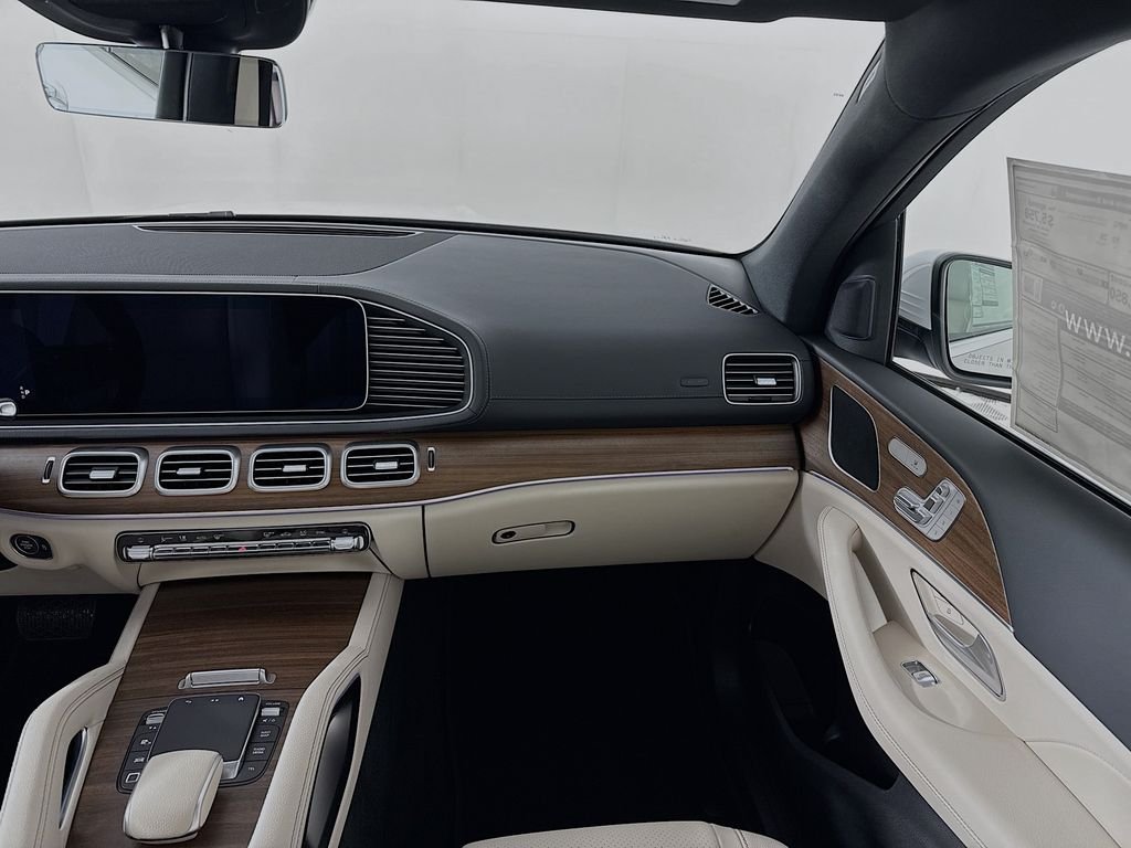 Used 2026 White Mercedes-Benz GLE 350 image 23