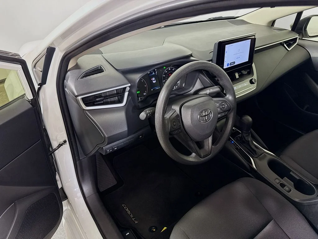 Used 2024 Wind Chill Pearl Toyota Hybrid LE image 9