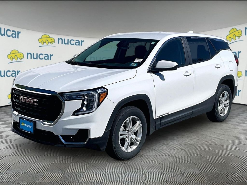 Used 2024 Summit White GMC SLE image 3