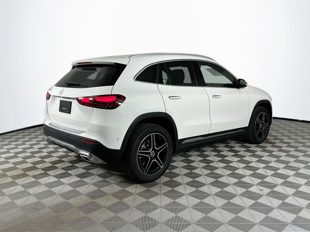 New 2026 Polar White Mercedes-Benz GLA 250 image 7