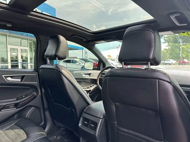 2024 Ford Edge ST-Line - Photo 18