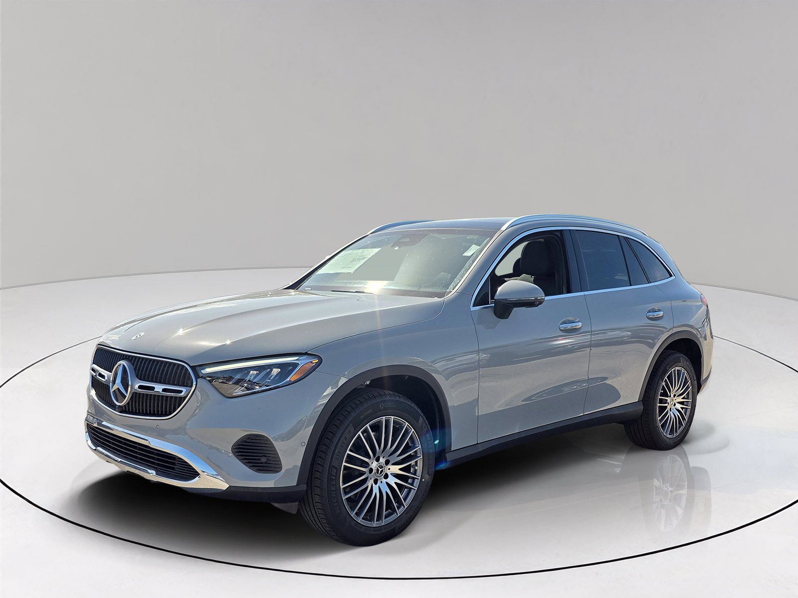 New 2026 MANUFAKTUR Alpine Grey Mercedes-Benz GLC 300 image 3