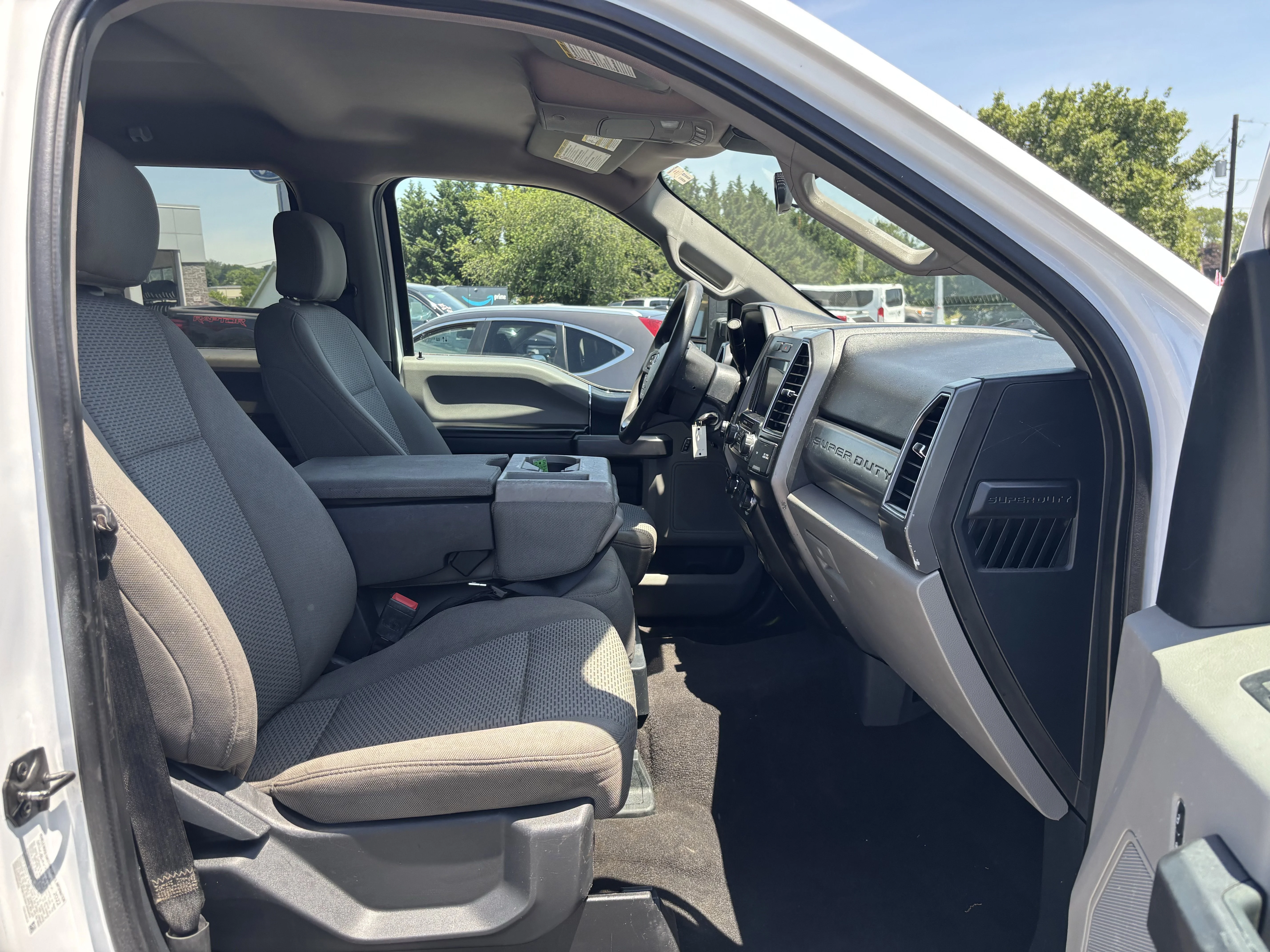 Used 2022 Oxford White Ford XLT image 37