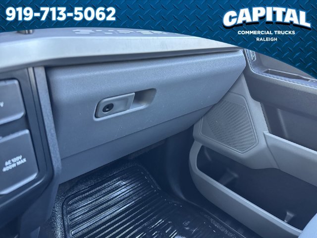 Used 2024 White Ford XL image 29
