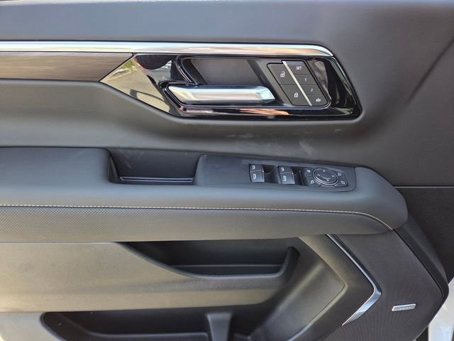2026 Chevrolet Suburban Premier - Photo 10