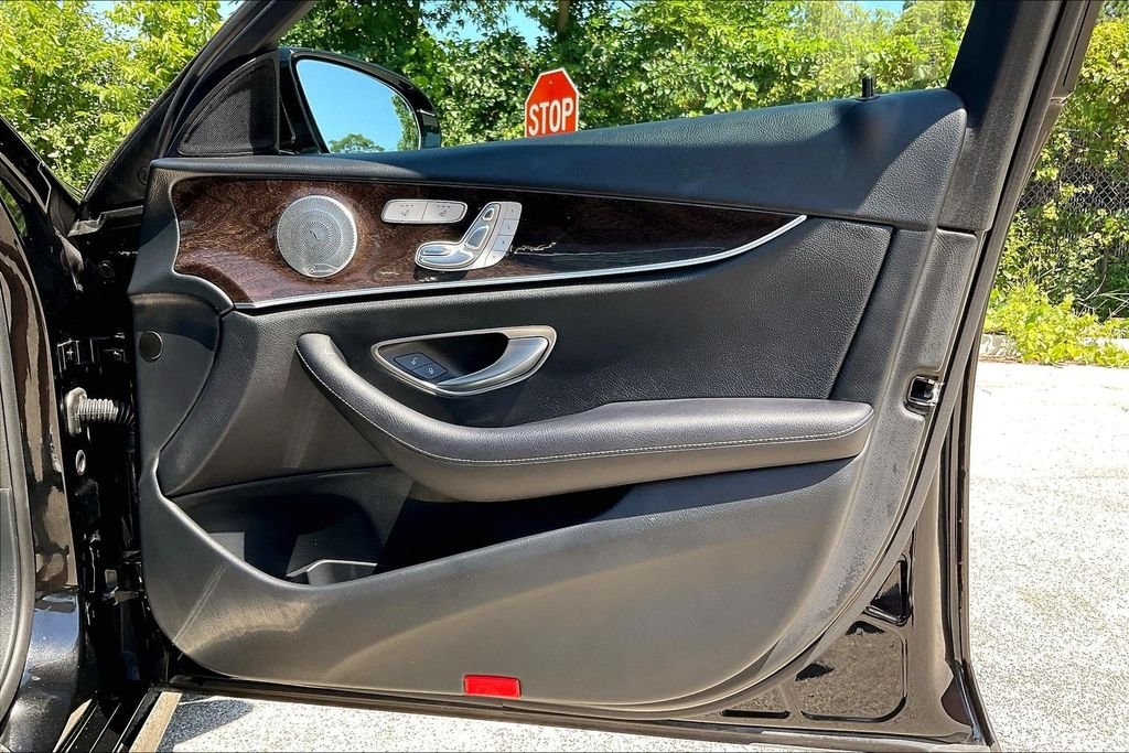 Used 2018 Black Mercedes-Benz E 400 image 24