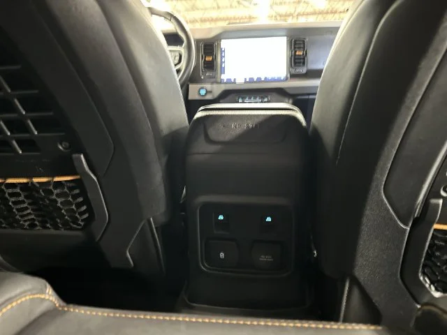 Used 2023 Blue Ford Badlands image 23