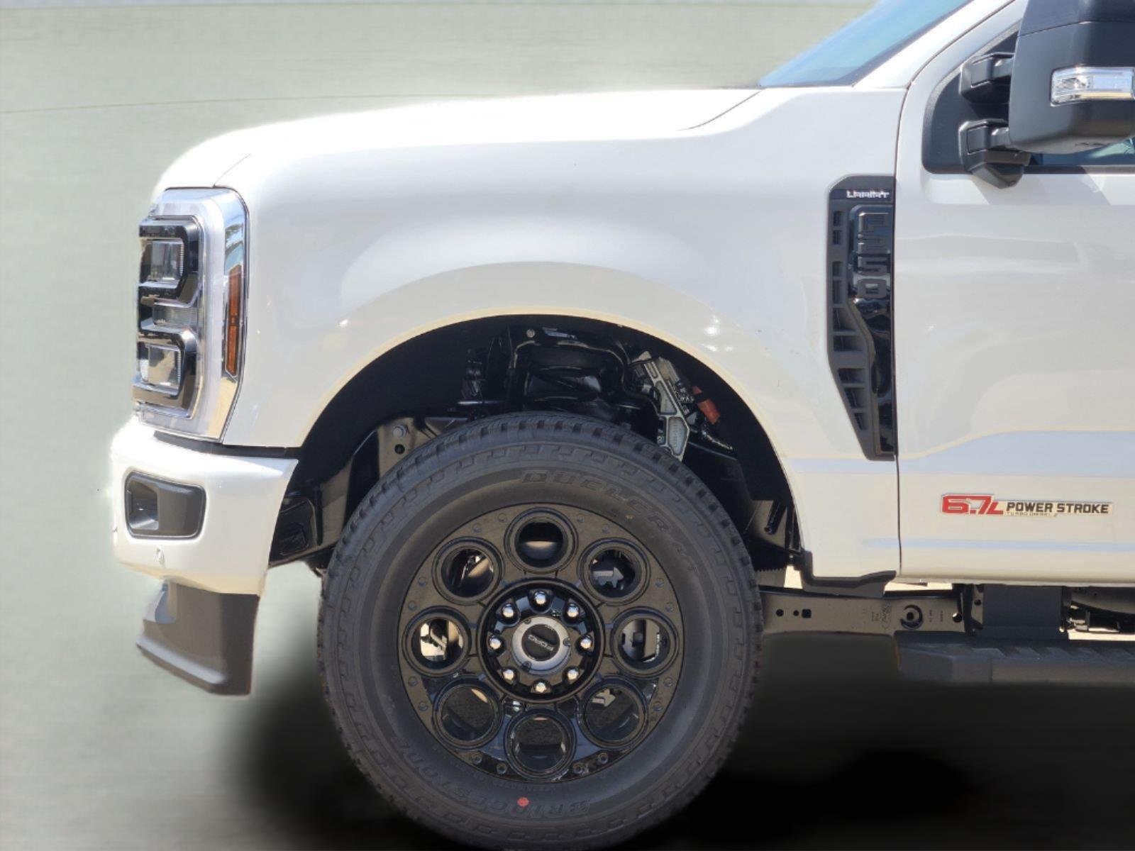 New 2026 Star White Metallic Tri-Coat Ford F-250® Lariat® image 6