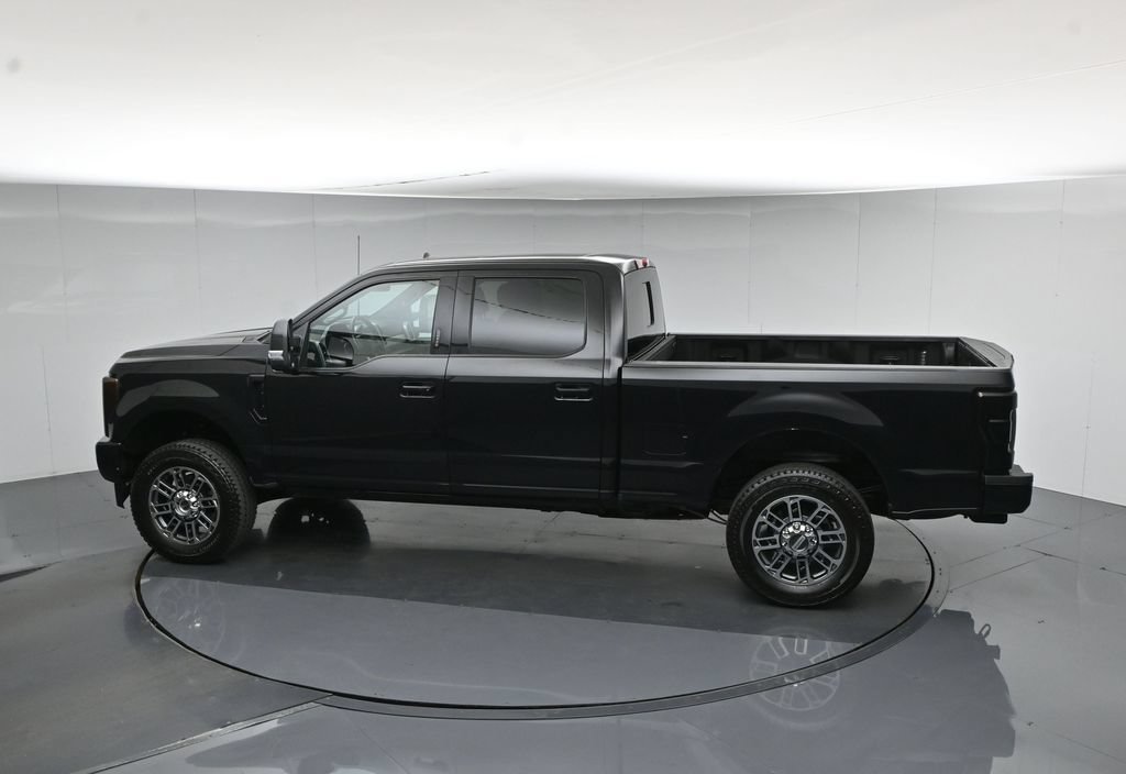 Used 2019 Black Ford Platinum image 58