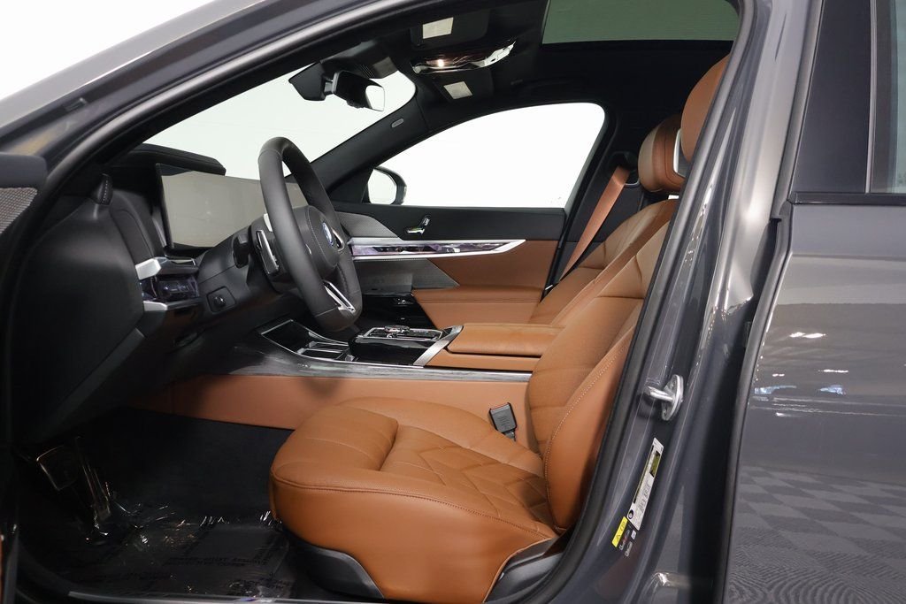 New 2026 Dravit Grey Metallic BMW eDrive50 image 5
