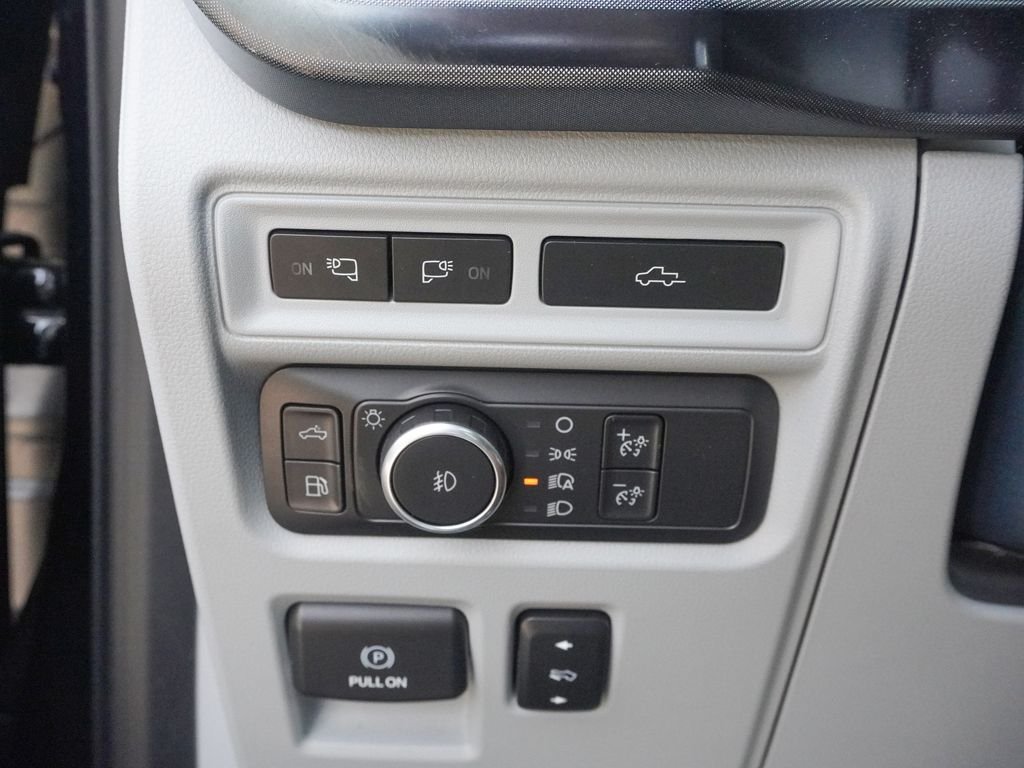 Used 2021 Black Ford Limited image 40