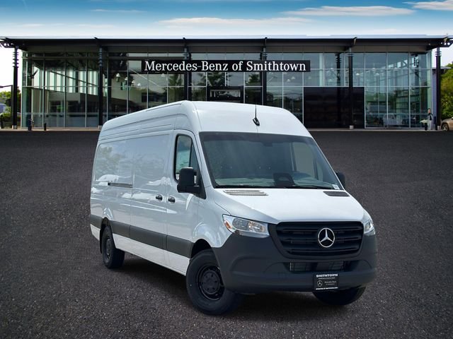 2026 Mercedes-Benz Sprinter 2500 170 WB High Roof's photo