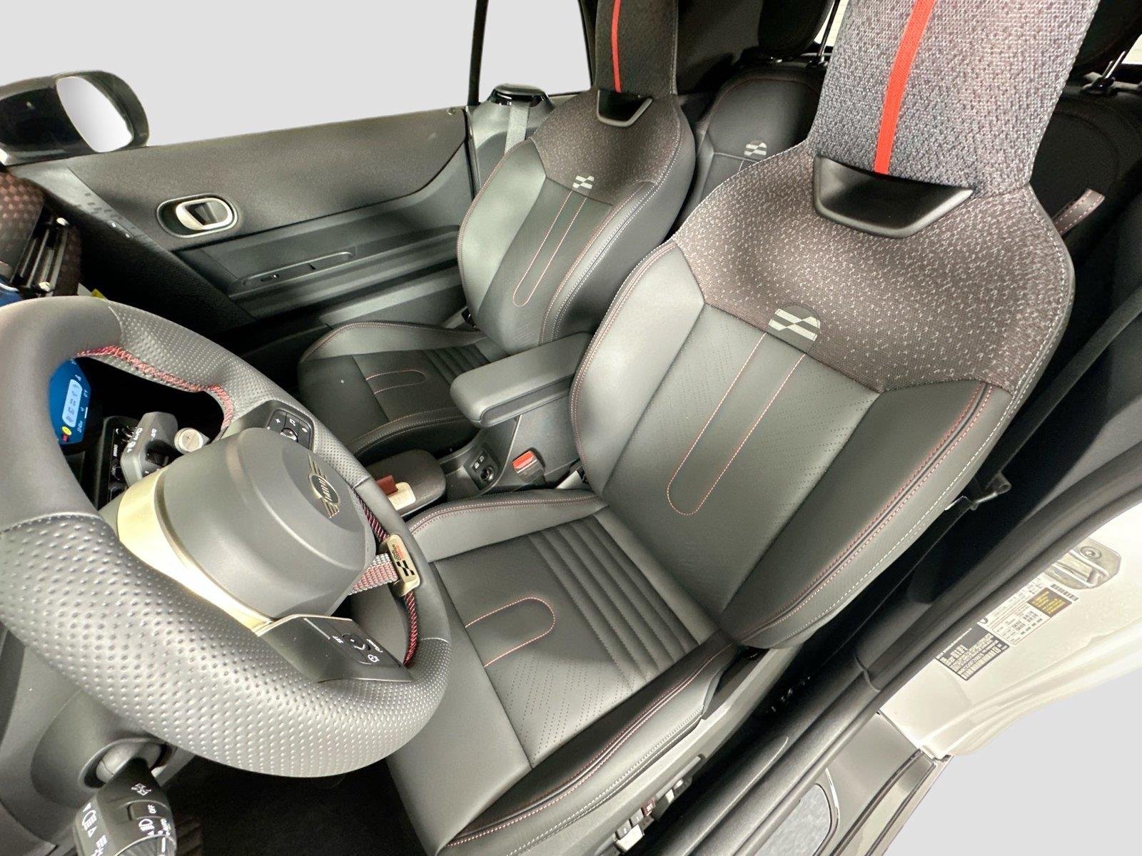 2026 MINI Convertible S - Photo 20