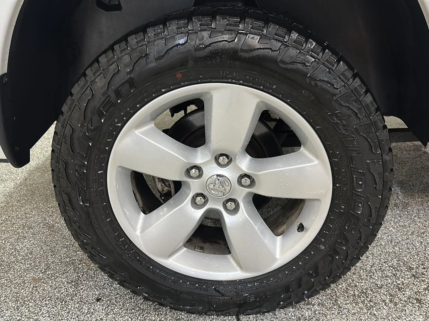 Used 2016 Bright White Clearcoat Ram Express image 10