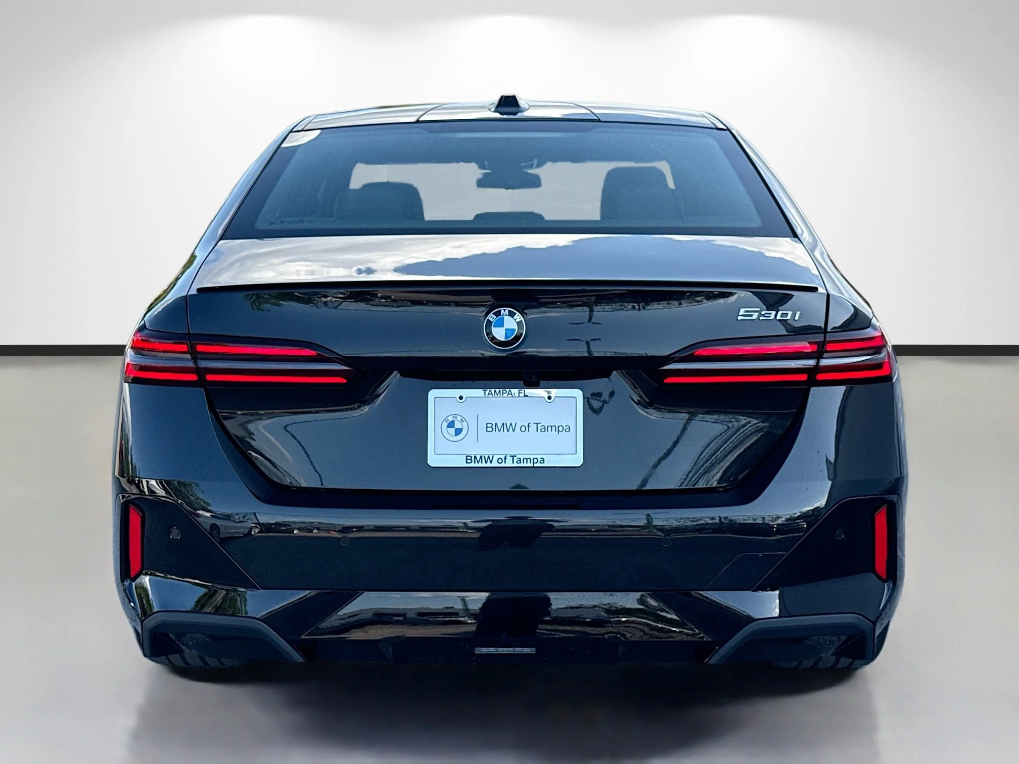 New 2027 Black Sapphire Metallic BMW 530i image 4