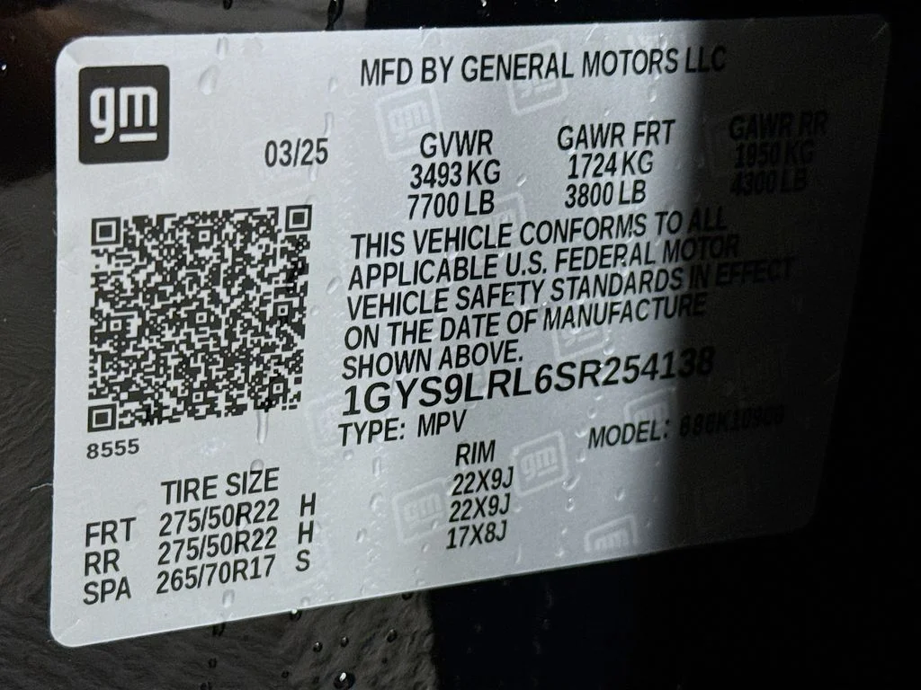 Used 2025 Black Cadillac Premium image 36