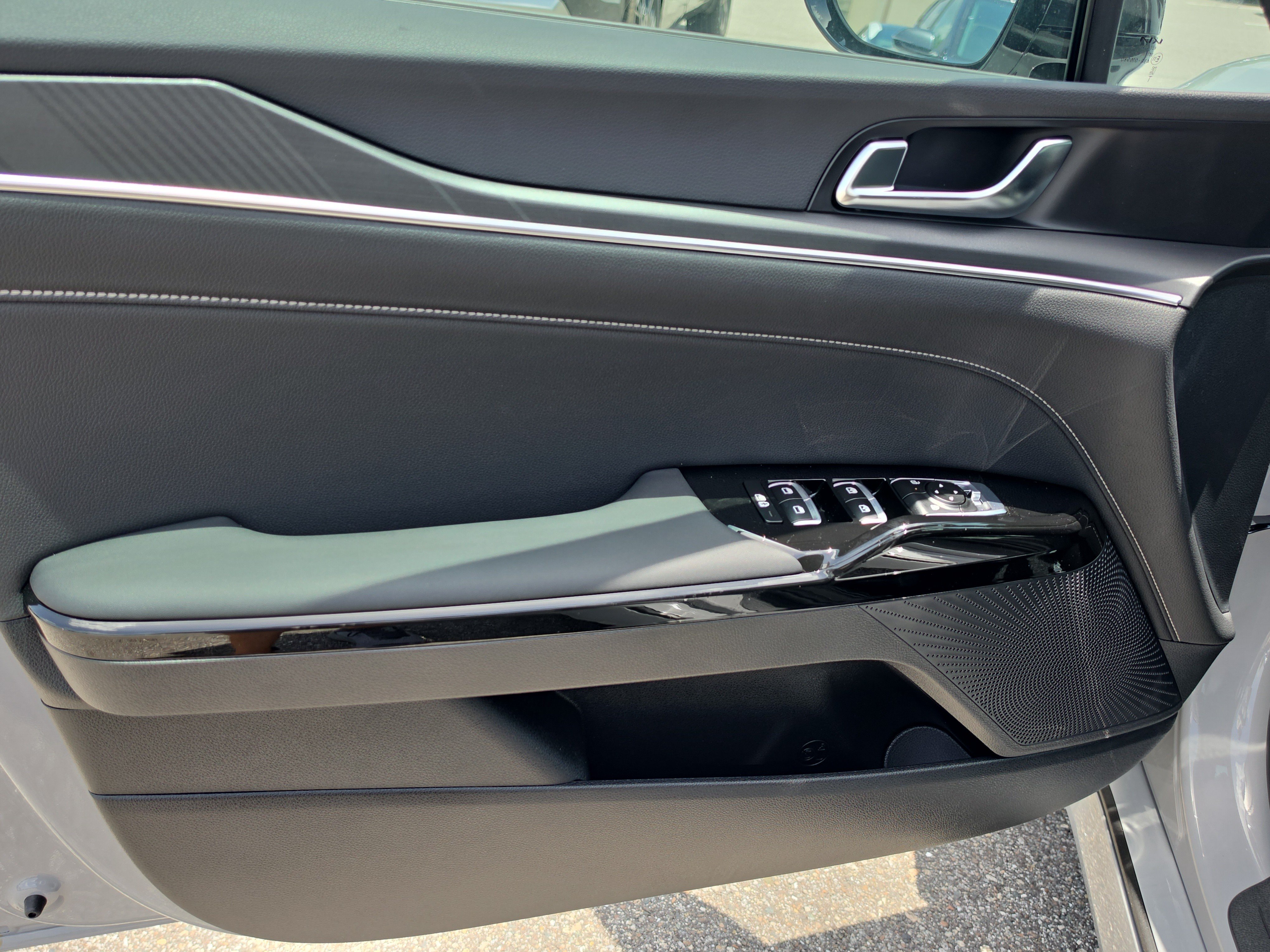 New 2026 Wolf Gray Kia GT-Line FWD image 17
