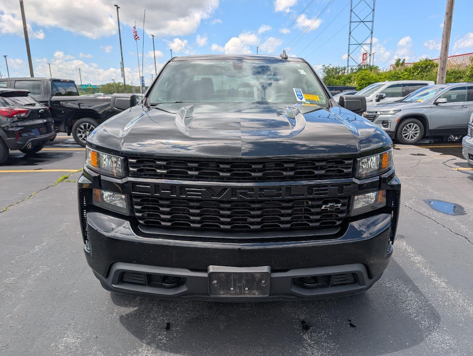 Used 2019 Black Chevrolet Custom image 2
