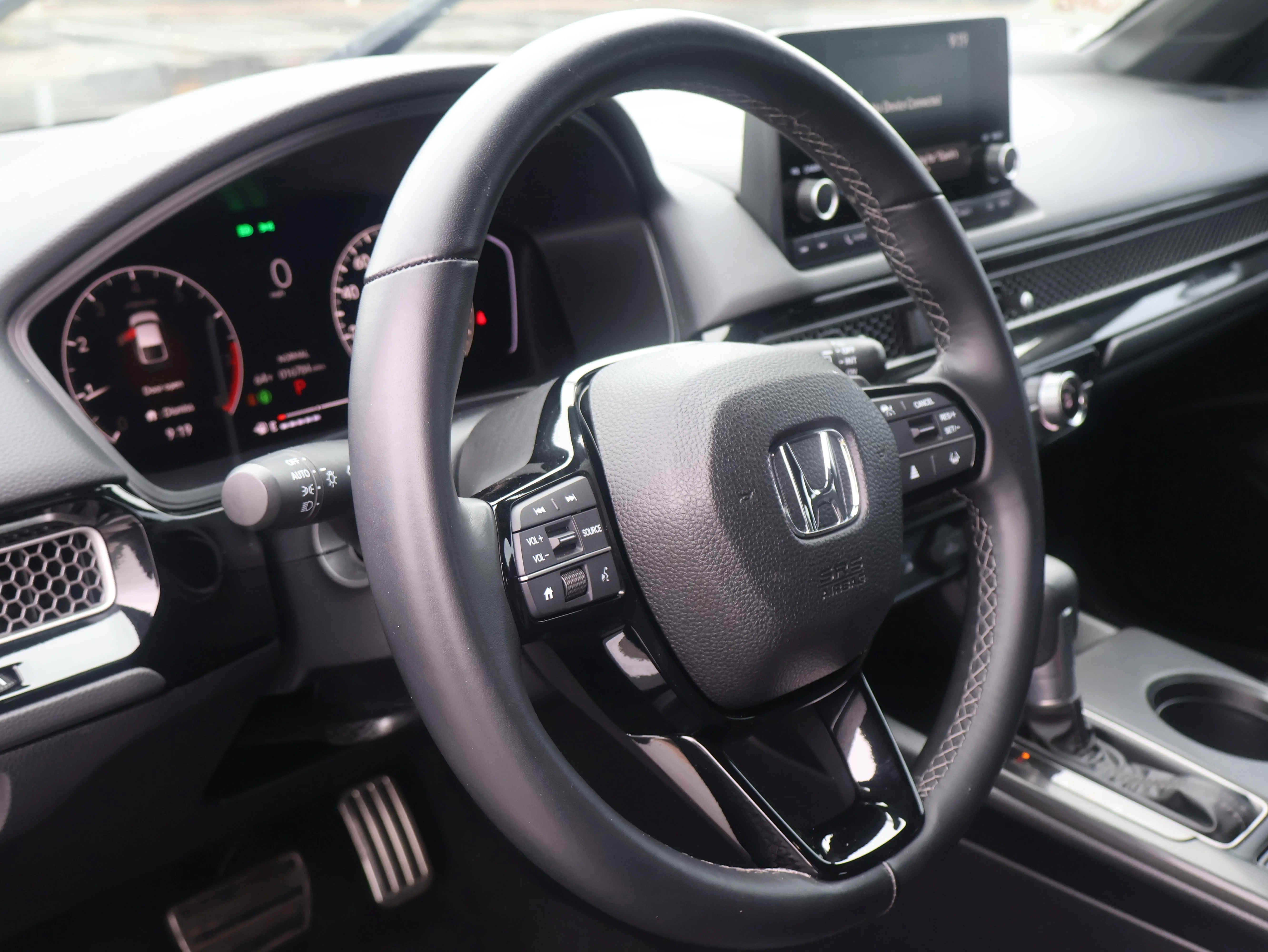 Used 2025 Solar Silver Metallic Honda Sport image 18