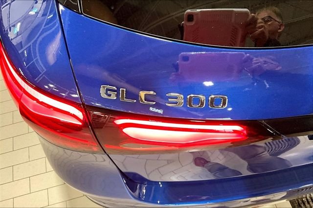 New 2026 Starling Blue Metallic Mercedes-Benz GLC 300 image 20