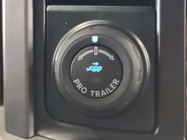 2025 Ford F-150 XLT - Photo 24