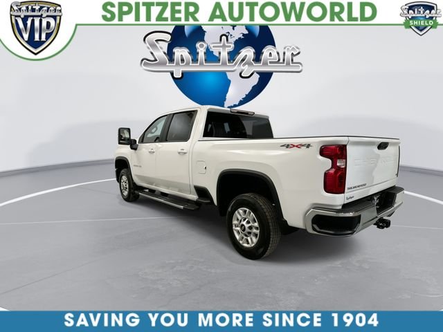 Used 2025 White Chevrolet LT image 7