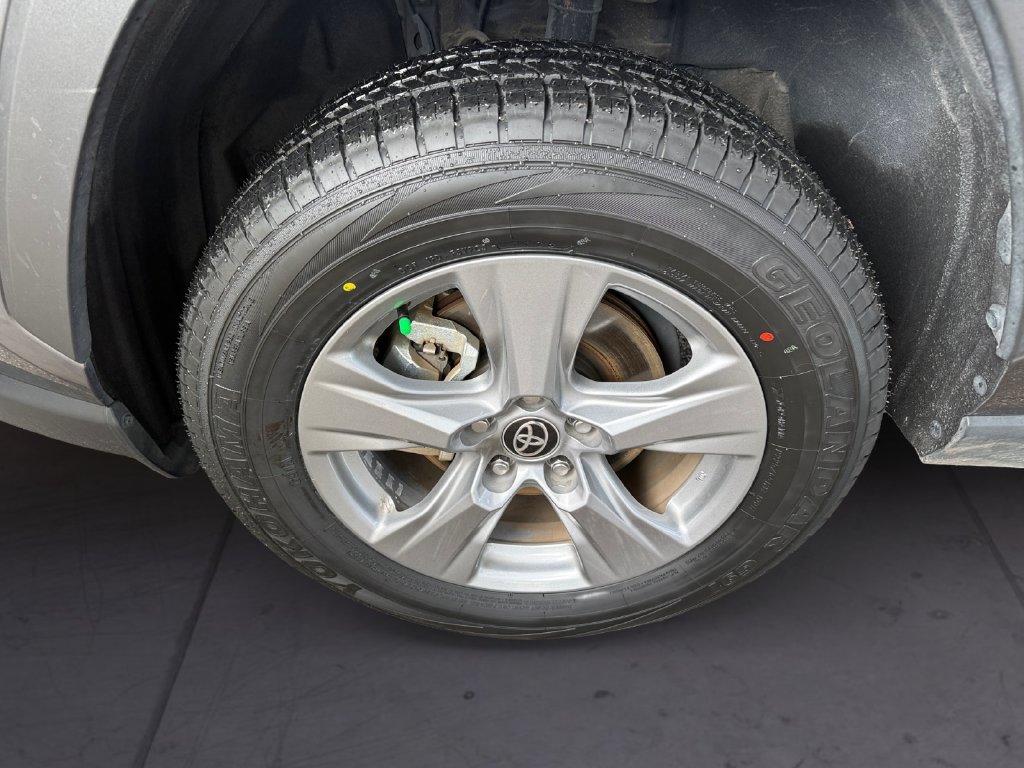 Used 2025 Gray Toyota XLE image 9