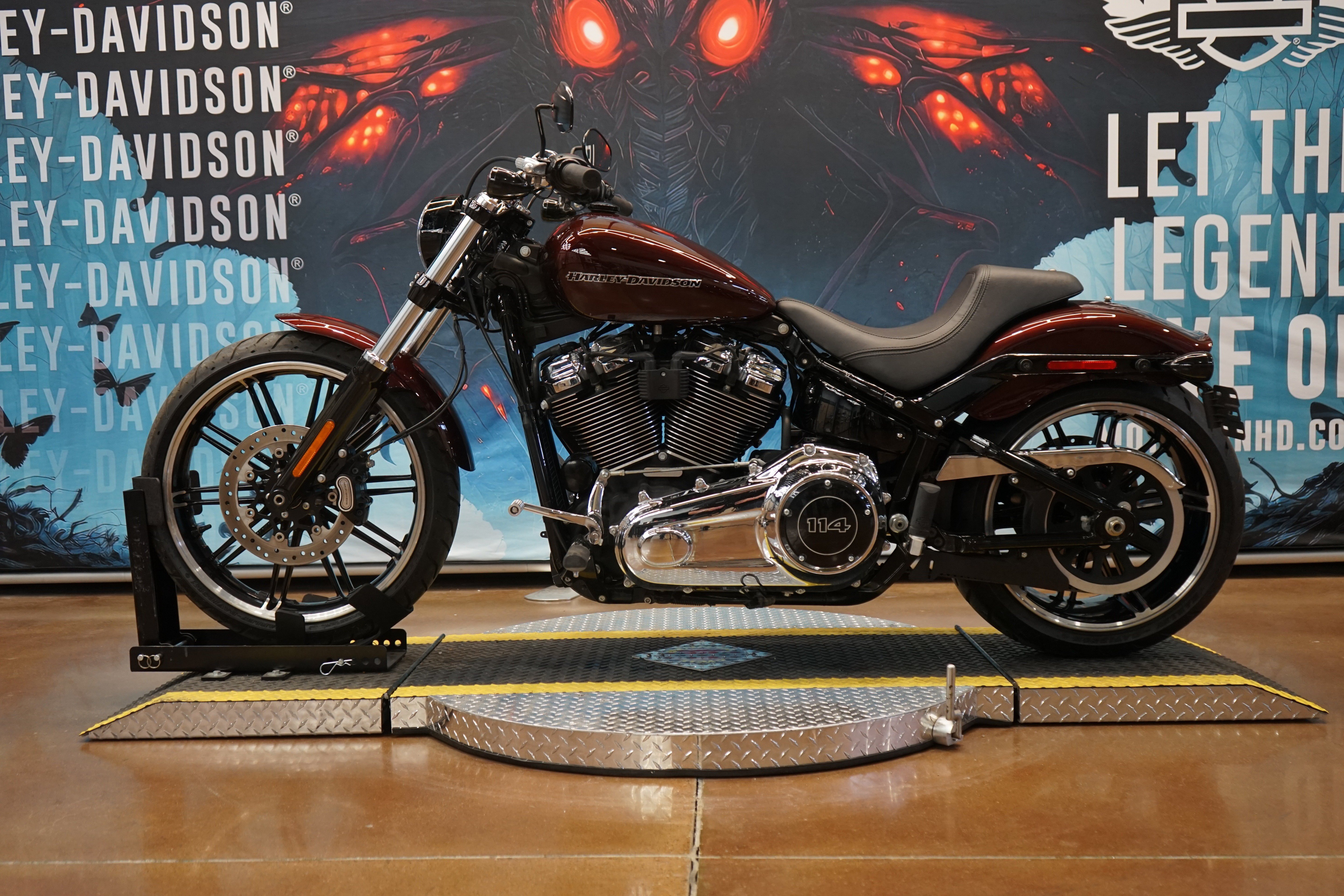 Used 2018 Twisted Cherry Harley-Davidson  image 5