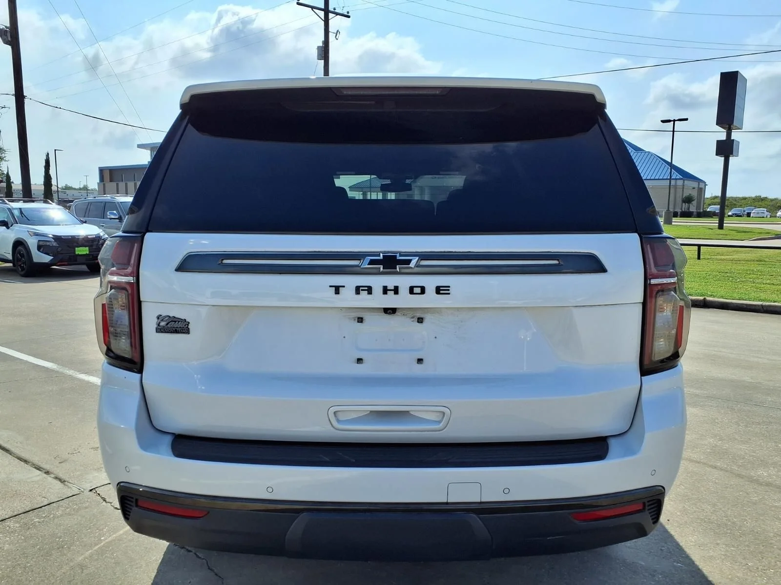 Used 2021 Beige Chevrolet Z71 image 5