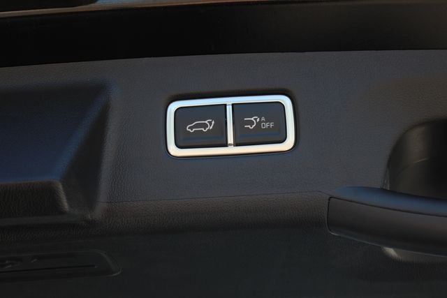 Used 2026 Black Kia EX image 28