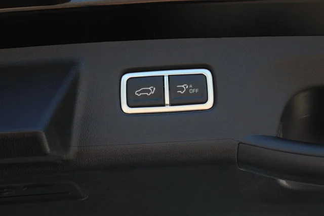 Used 2026 Black Kia EX image 28