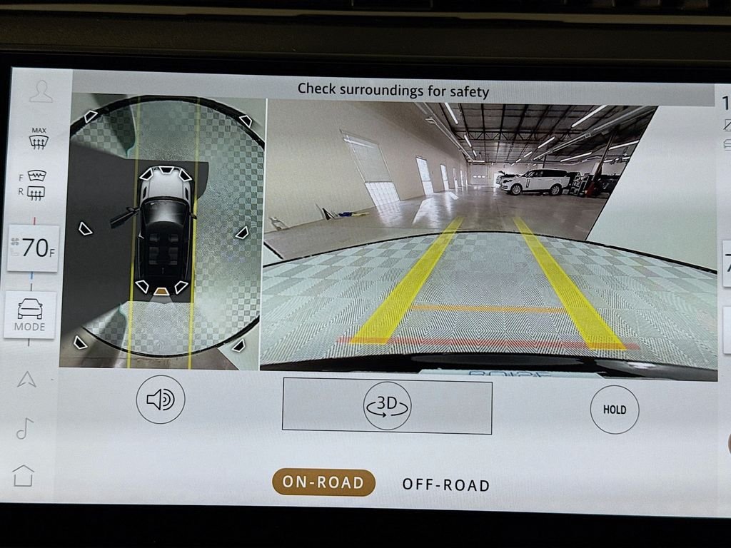 New 2025 Santorini Black Land Rover Dynamic image 14