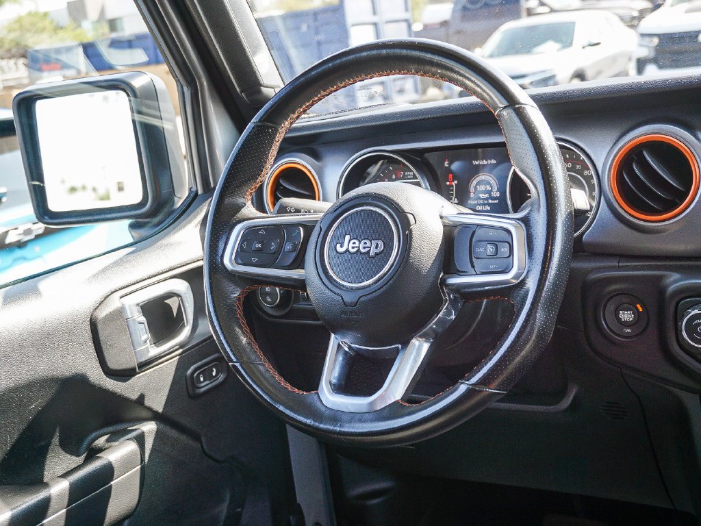 Used 2021 Silver Jeep Mojave image 16