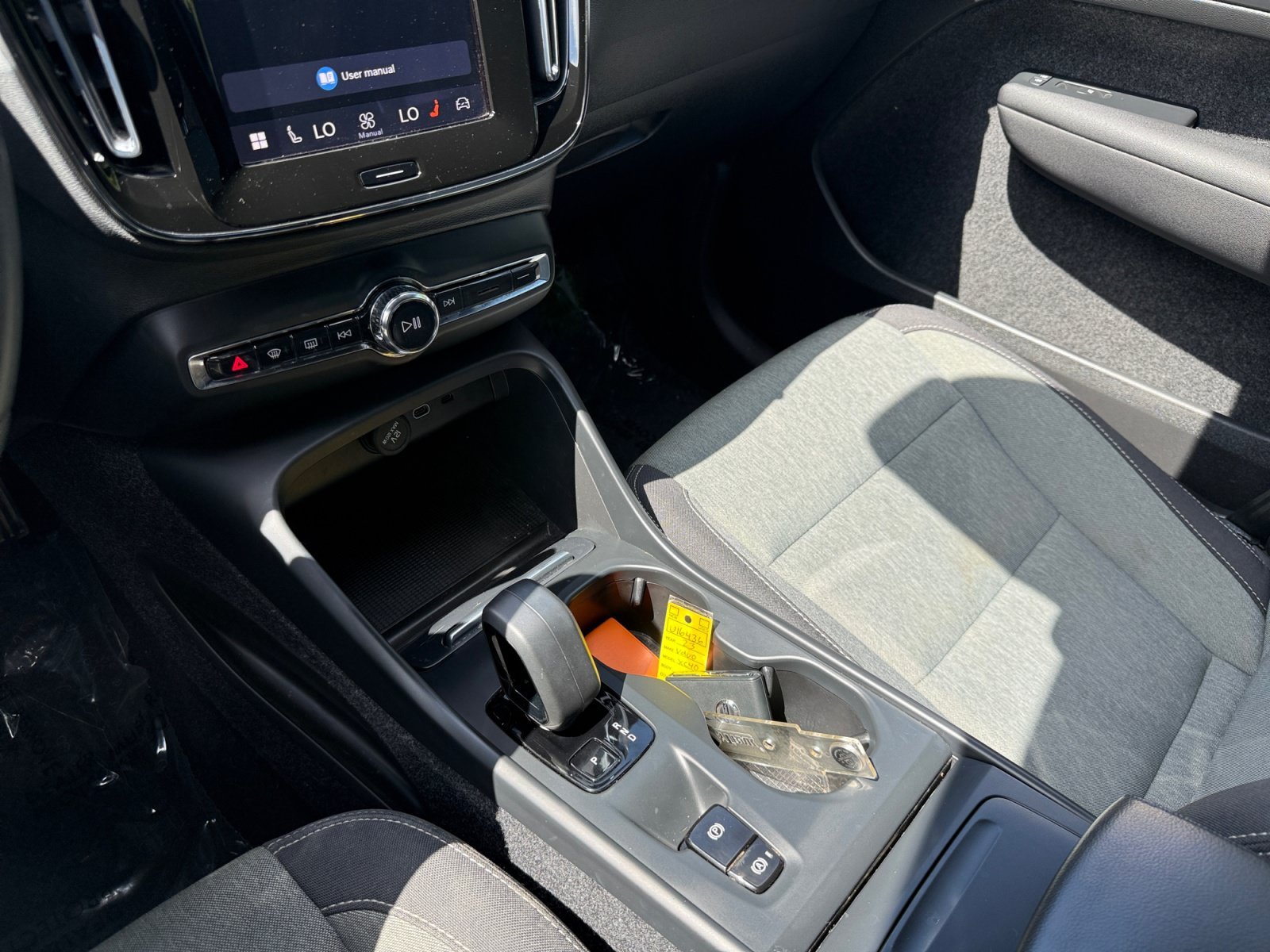 Used 2023 Silver Volvo B5 Core image 13