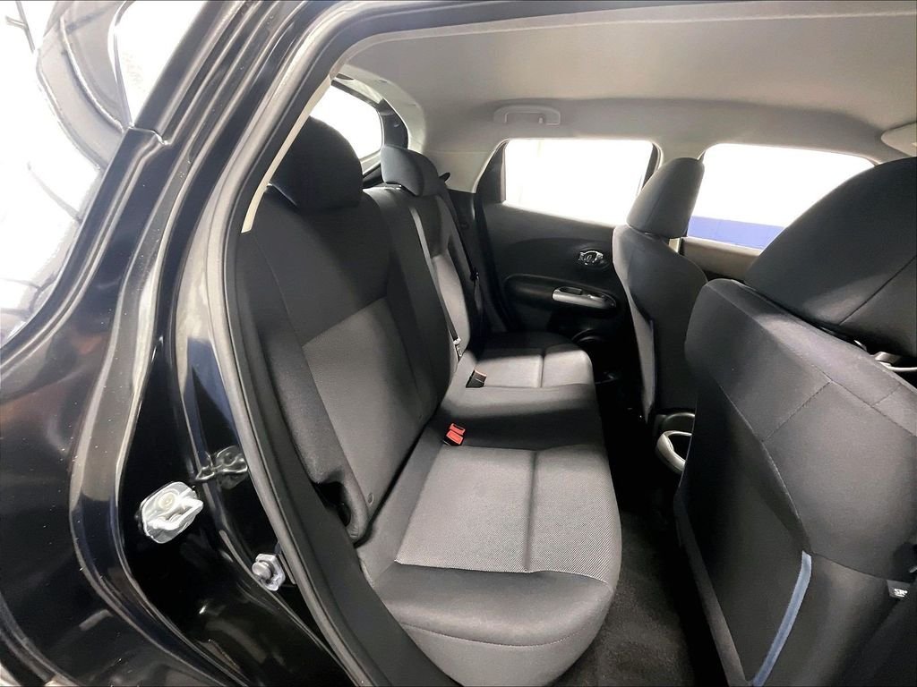 Used 2014 Black Nissan S image 16