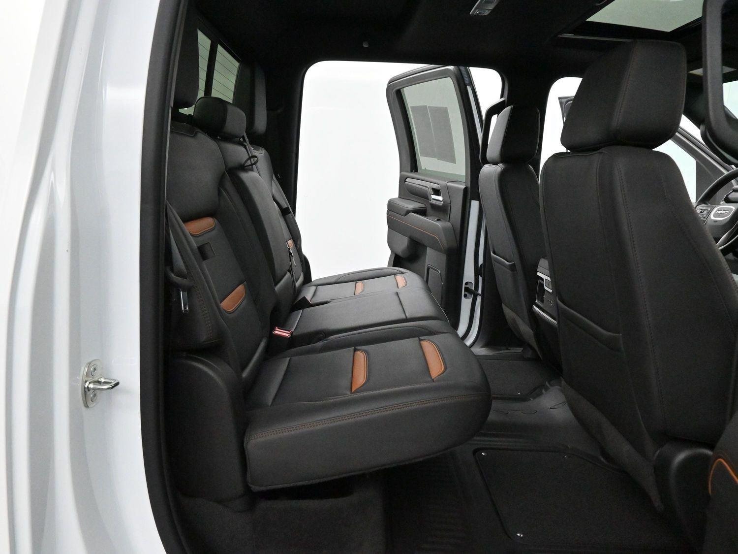 Used 2024 Summit White GMC AT4 image 33