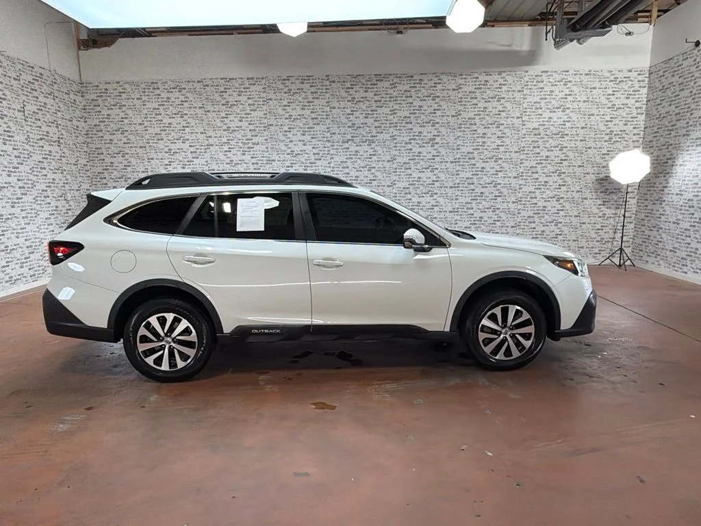 Used 2021 Crystal White Pearl Subaru Premium image 8